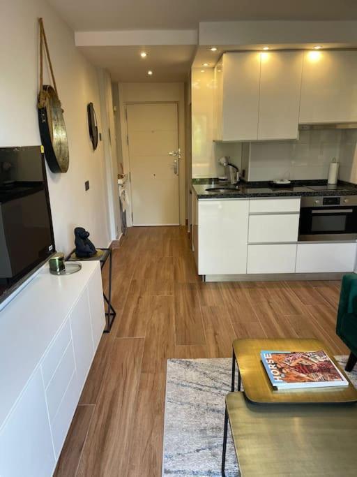 Estupendo Duplex A 5 Min Andando De La Playa Leilighet Marbella Eksteriør bilde