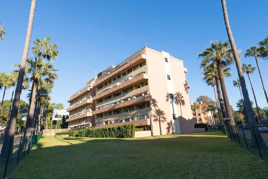 Estupendo Duplex A 5 Min Andando De La Playa Leilighet Marbella Eksteriør bilde